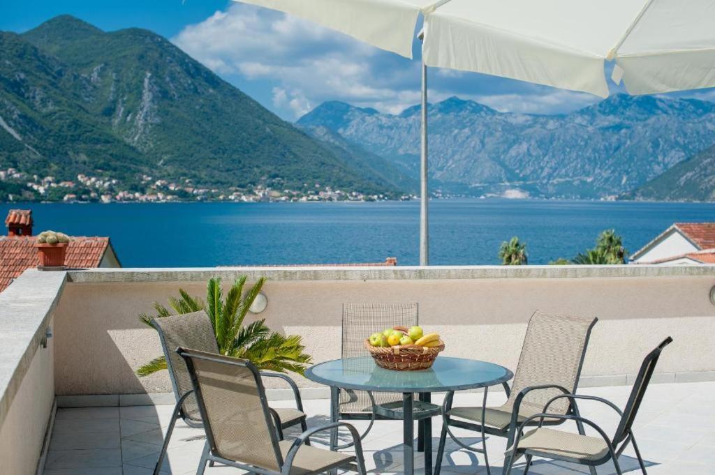 Majka Apartments Kotor Exterior foto